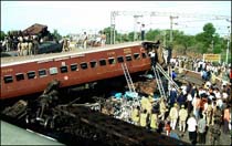 Many Die in Train Crash