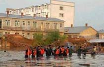 Death Toll from Flash Flood in China Rises 