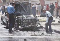 Iraqi Police Volunteers Die in Bomb Attack 