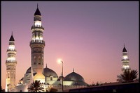 Die Moschee der zwei Gebetsrichtungen